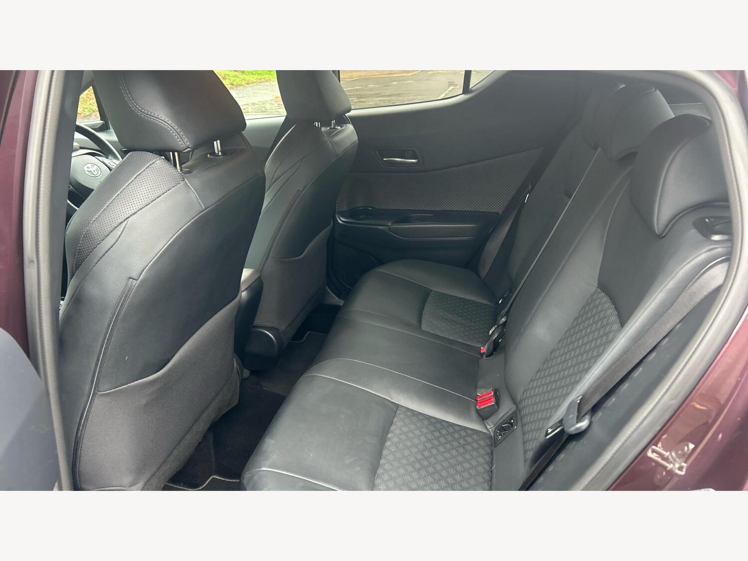 Used Toyota C-HR for sale - 77586339: Photo 15