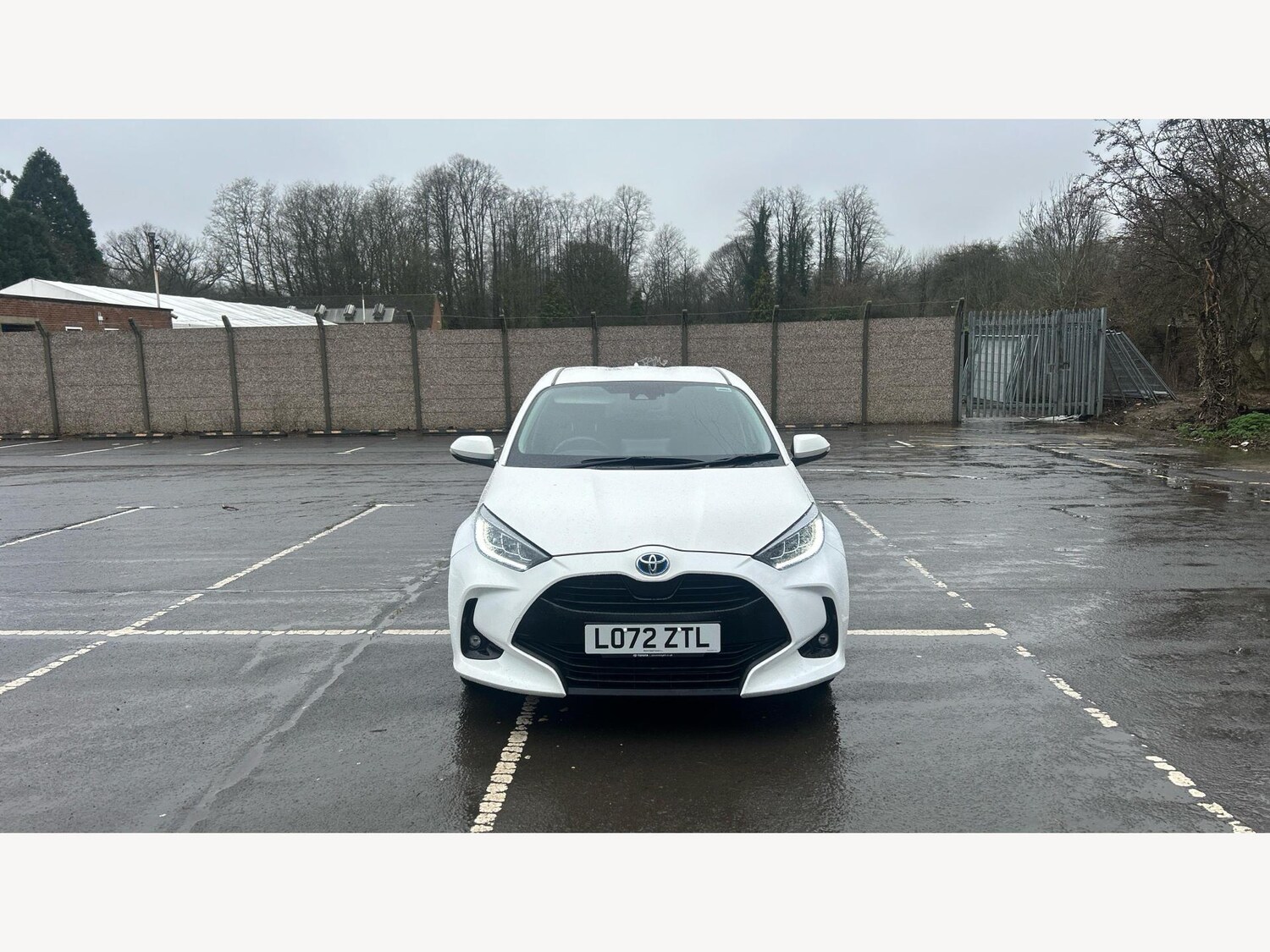 Used Toyota Yaris 2022 for sale - 77575259: Photo 17