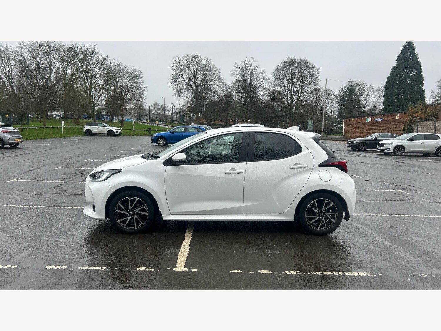 Used Toyota Yaris 2022 for sale - 77575259: Photo 19