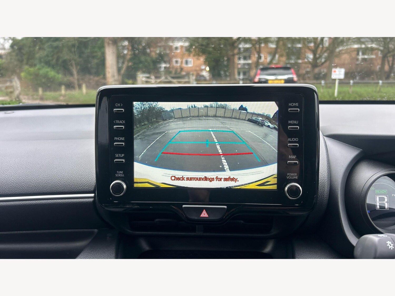 Used Toyota Yaris 2022 for sale - 77575259: Photo 22