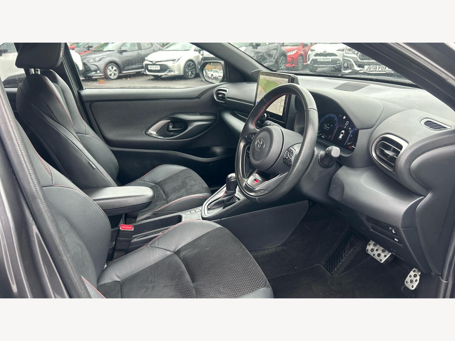 Used Toyota Yaris 2024 for sale - 77074707: Photo 13