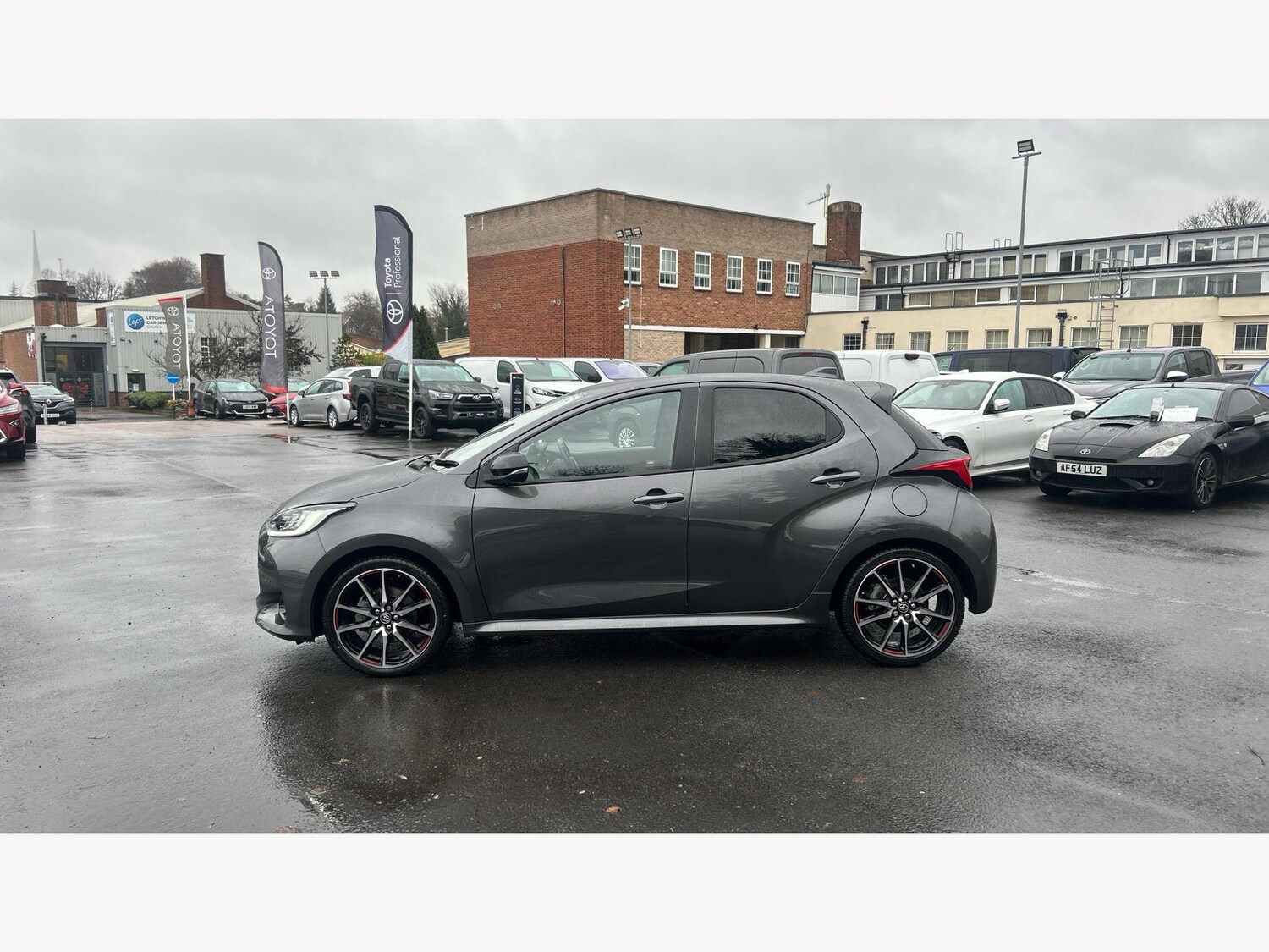 Used Toyota Yaris 2024 for sale - 77074707: Photo 19