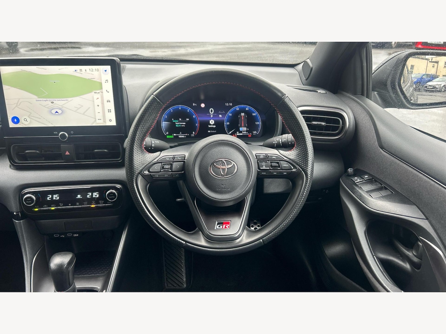 Used Toyota Yaris 2024 for sale - 77074707: Photo 8