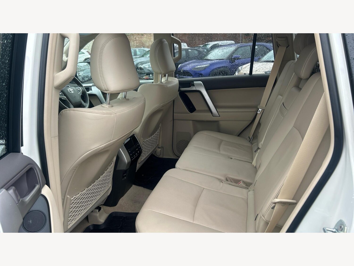 Used Toyota Land Cruiser 2024 for sale - 76360866: Photo 15
