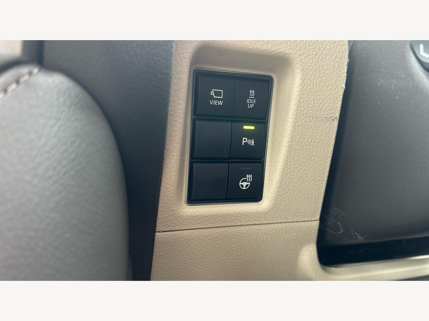 Used Toyota Land Cruiser 2024 for sale - 76360866: Photo 23