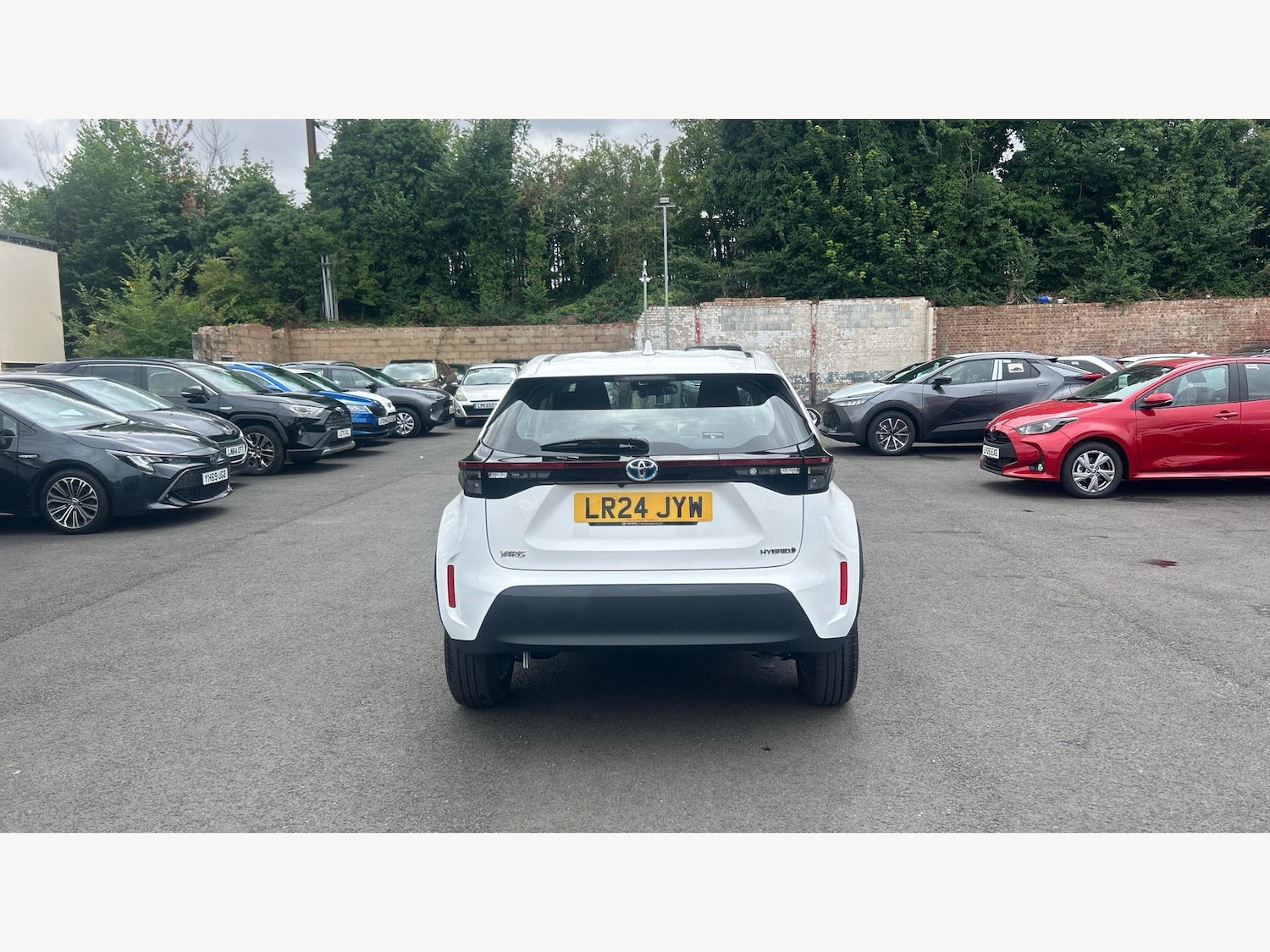 Used Toyota Yaris Cross 2024 for sale - 77634010: Photo 21