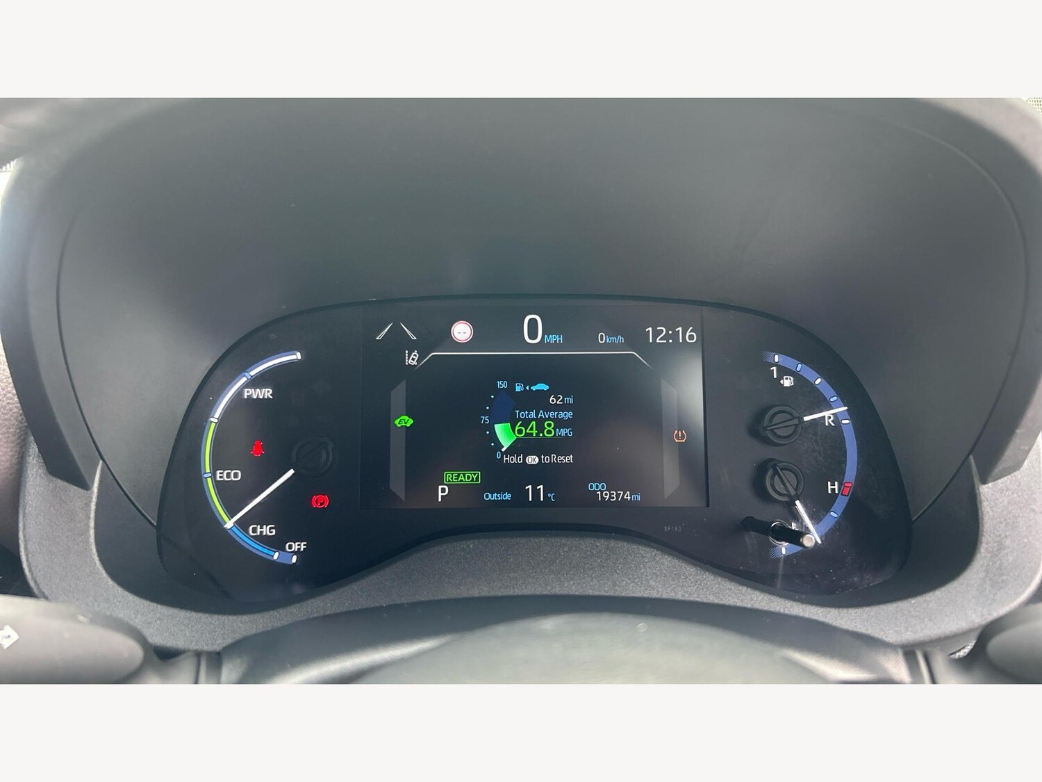 Used Toyota Yaris Cross 2023 for sale - 76259692: Photo 11