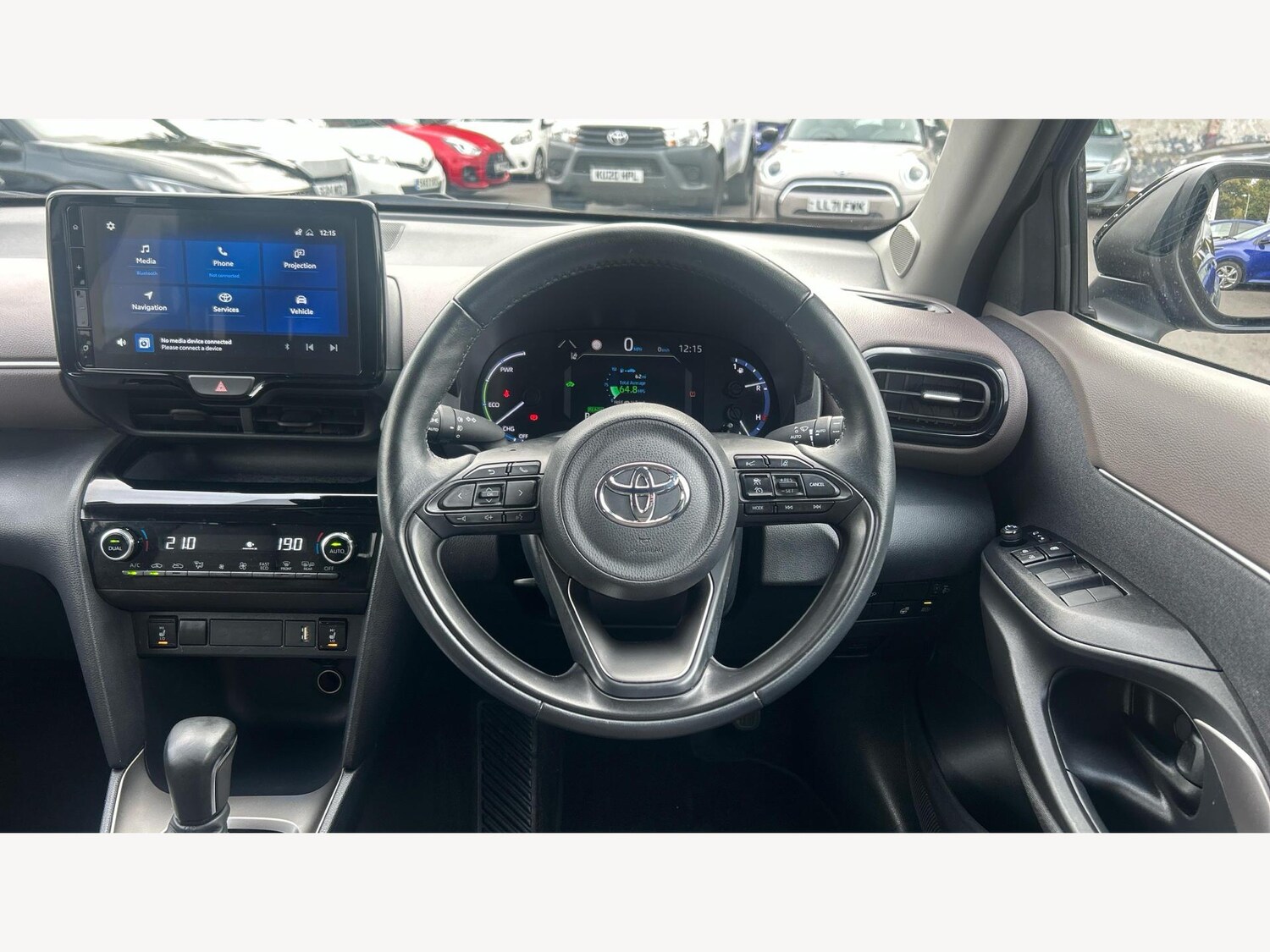 Used Toyota Yaris Cross 2023 for sale - 76259692: Photo 8