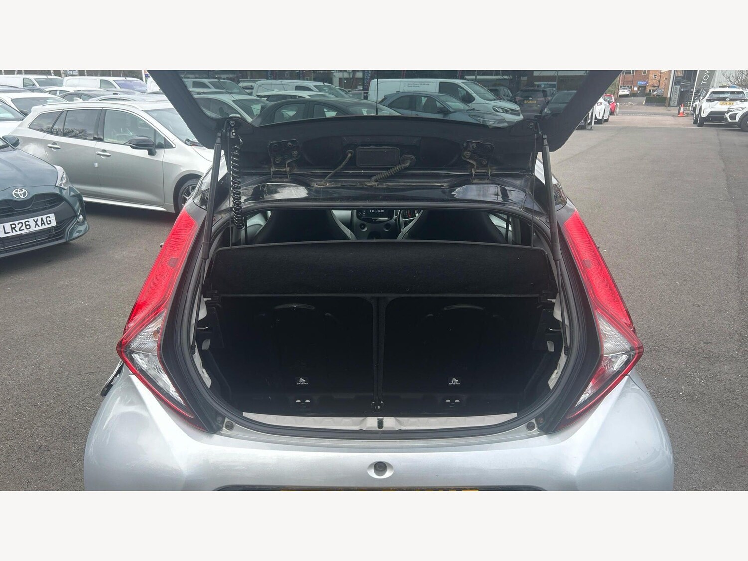 Used Toyota AYGO 2018 for sale - 78019292: Photo 16