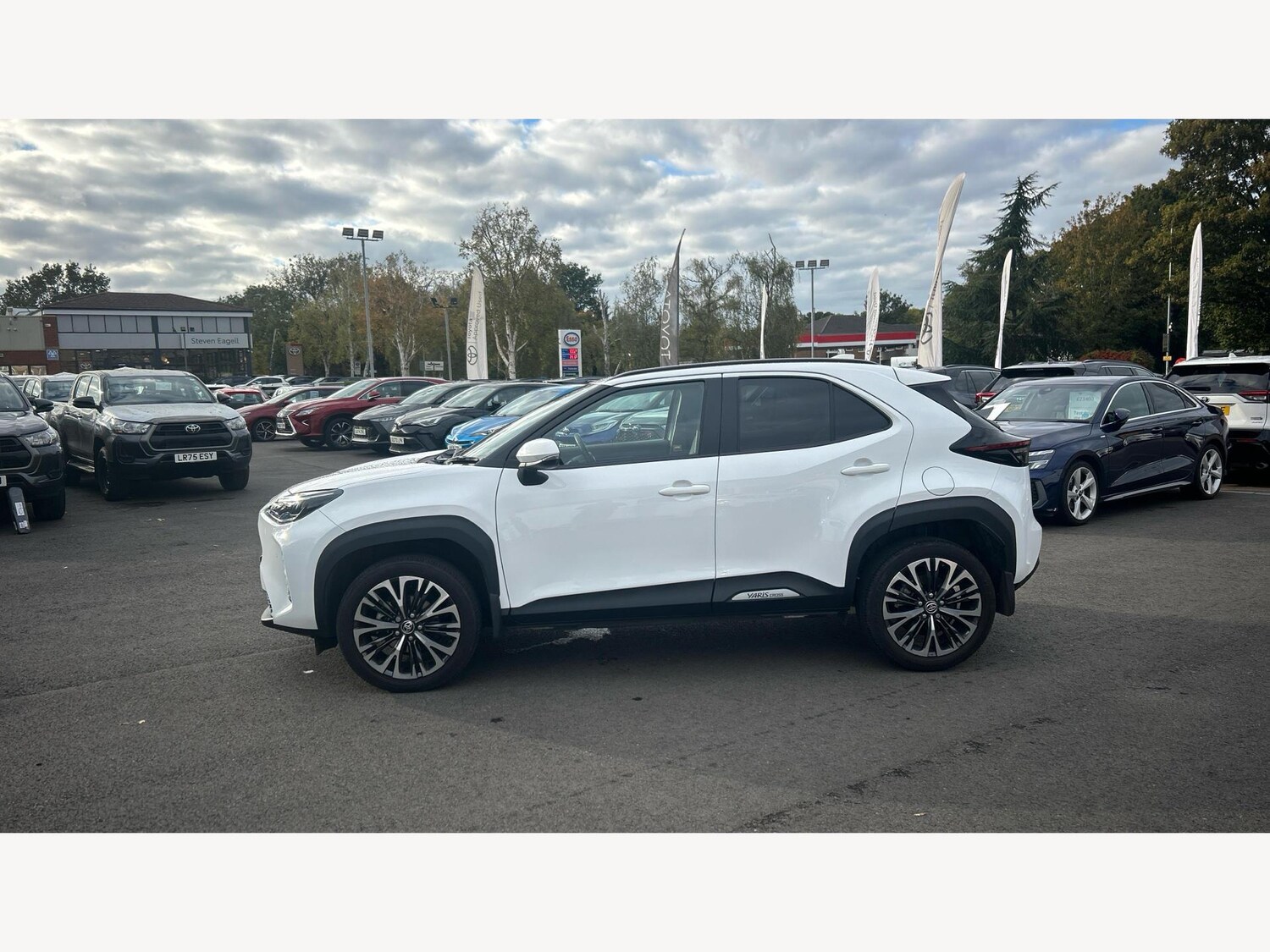 Used Toyota Yaris Cross 2024 for sale - 77040924: Photo 19