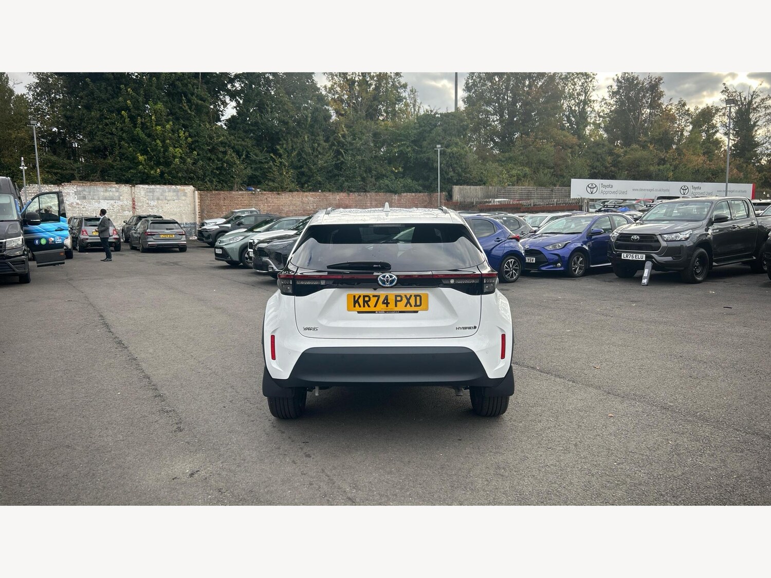 Used Toyota Yaris Cross 2024 for sale - 77040924: Photo 21