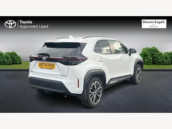 Used Toyota Yaris Cross 2024 for sale - 77040924: Photo