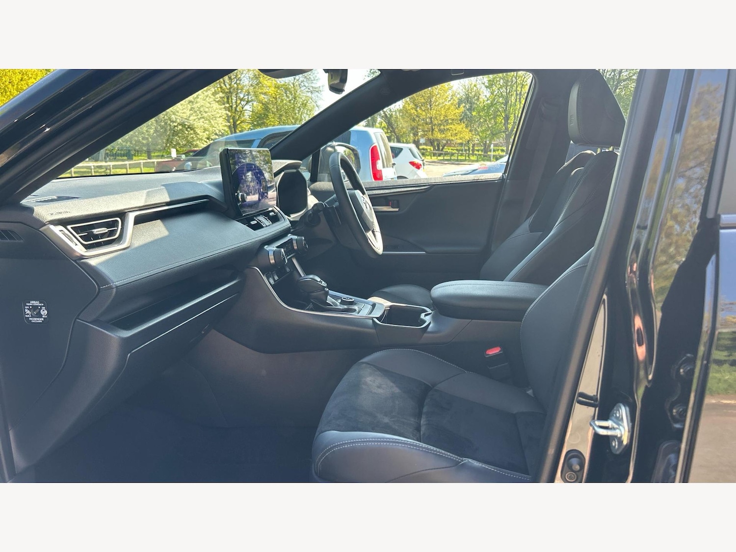 Used Toyota RAV4 2024 for sale - 76786939: Photo 12