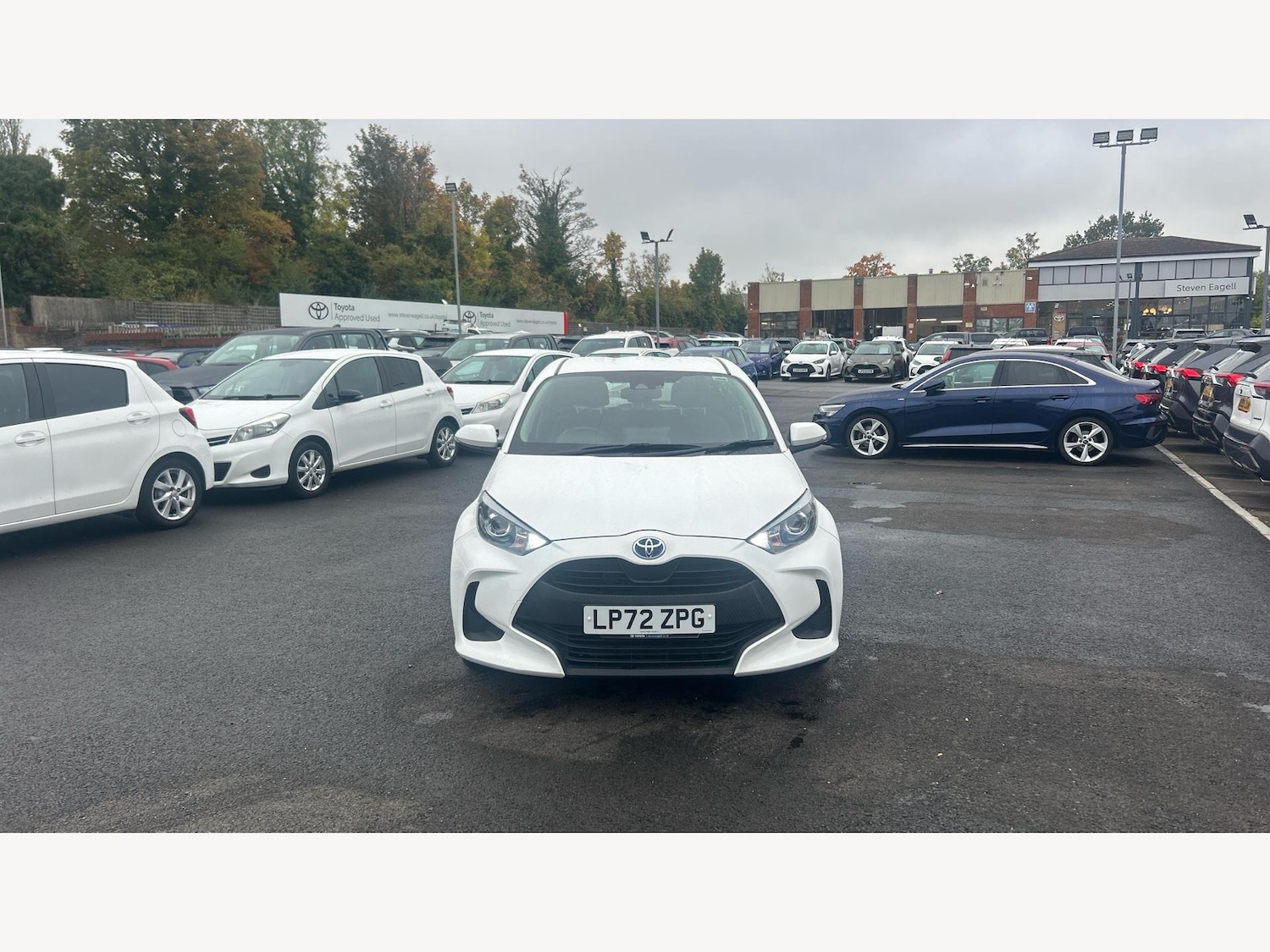 Used Toyota Yaris 2023 for sale - 77097450: Photo 17