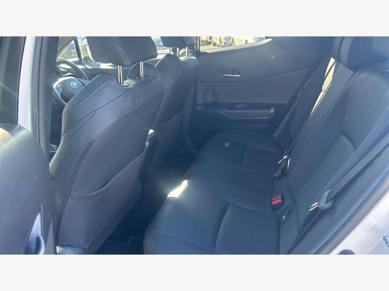 Used Toyota C-HR 2023 for sale - 78170813: Photo 17