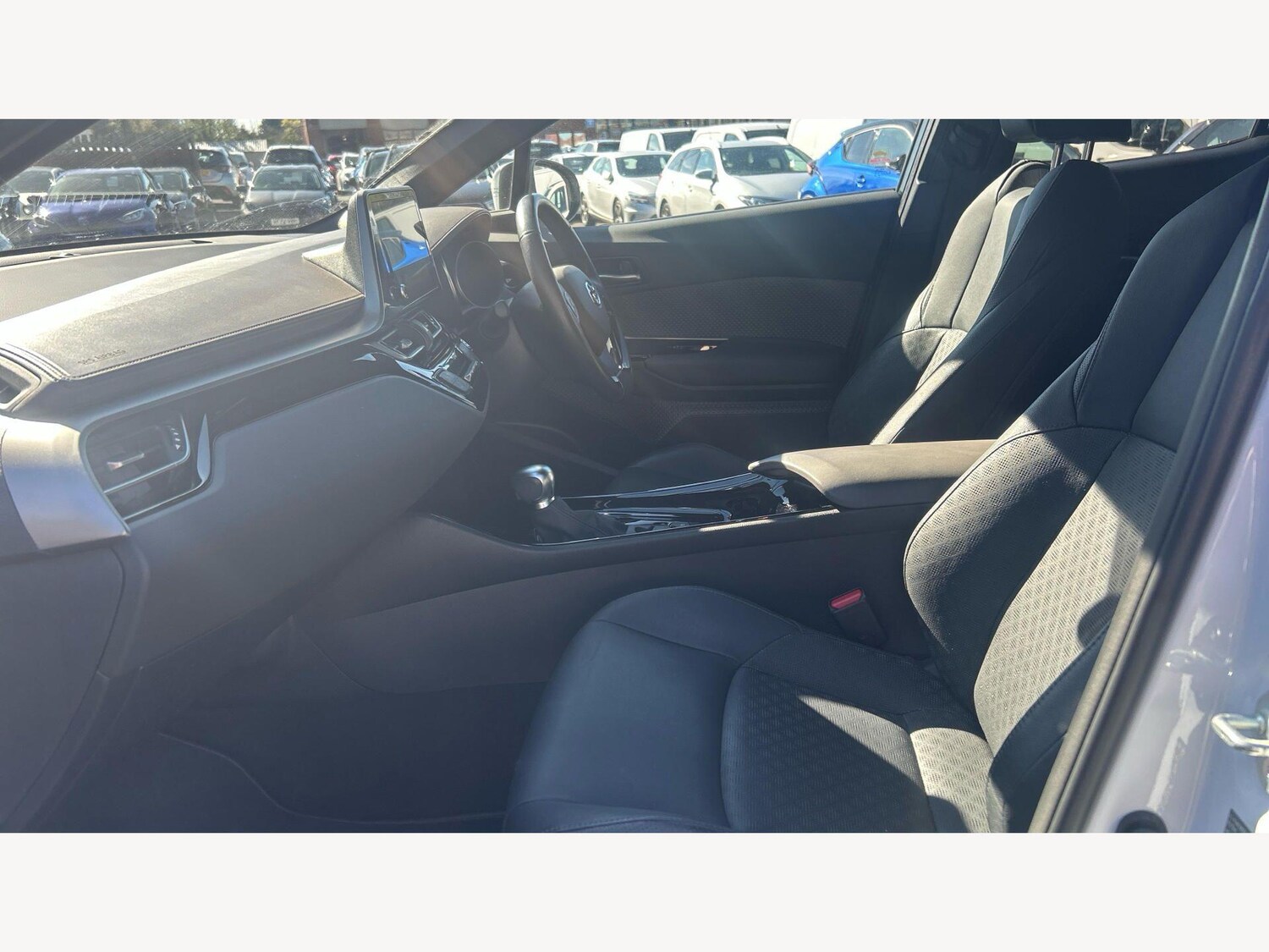 Used Toyota C-HR 2023 for sale - 78170813: Photo 7