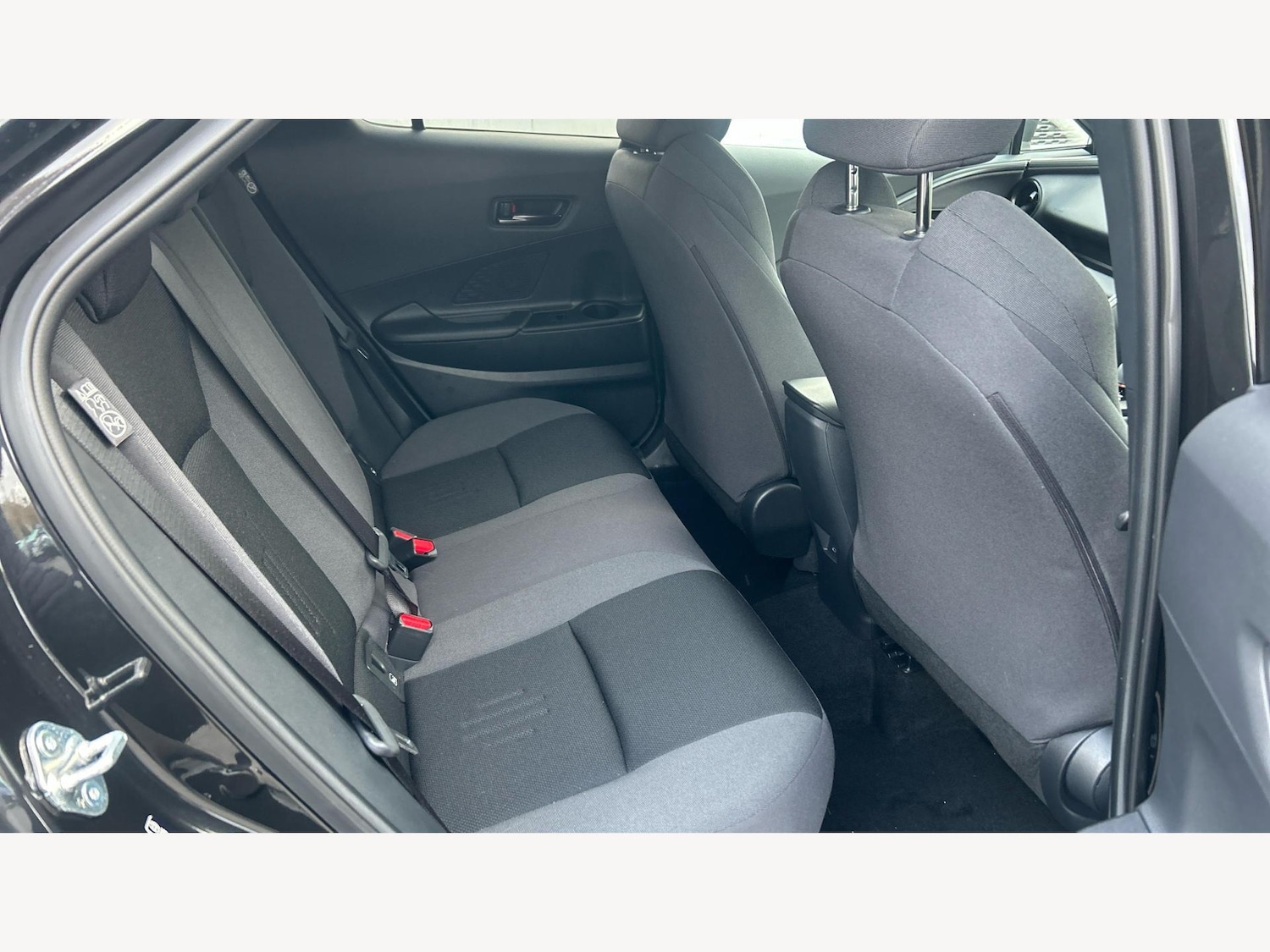 Used Toyota C-HR 2024 for sale - 76361377: Photo 14
