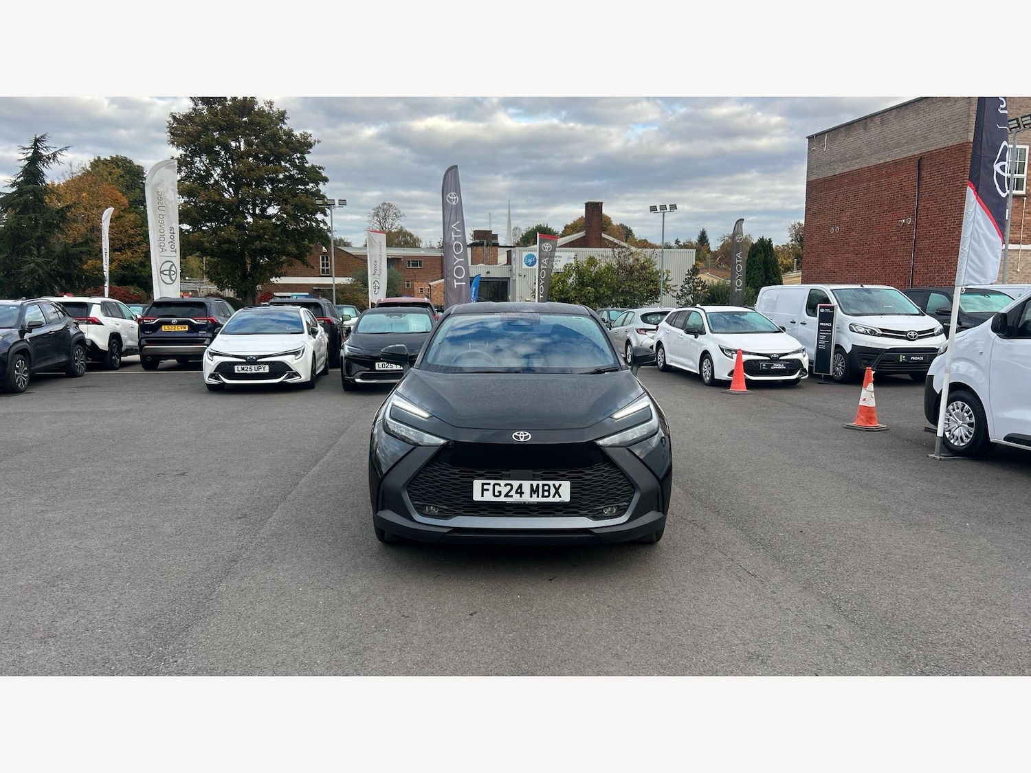 Used Toyota C-HR 2024 for sale - 76361377: Photo 17