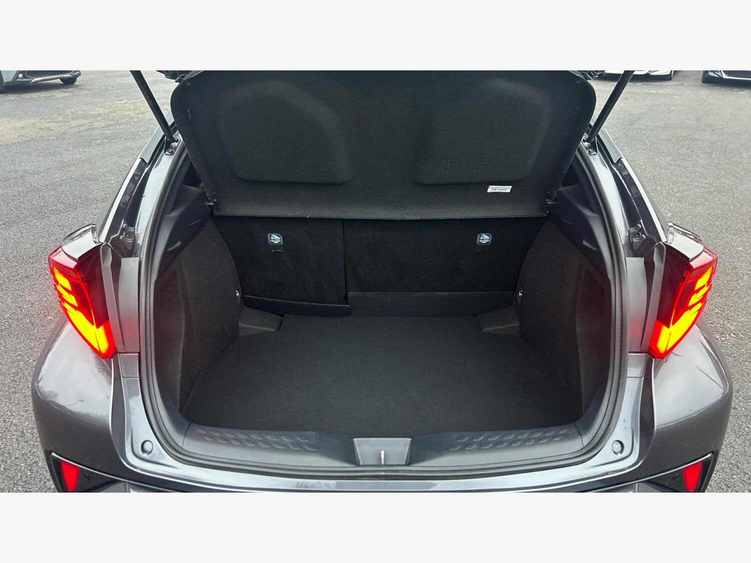 Used Toyota C-HR 2022 for sale - 77074680: Photo 16