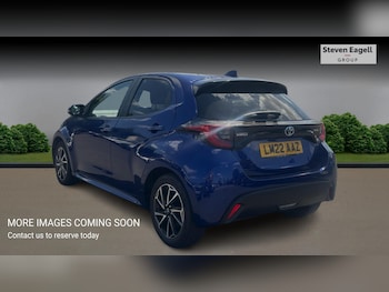 Used Toyota Yaris 2022 for sale - 79212227: Photo