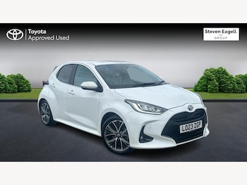 Used Toyota Yaris 2023 for sale - 76976901: Photo