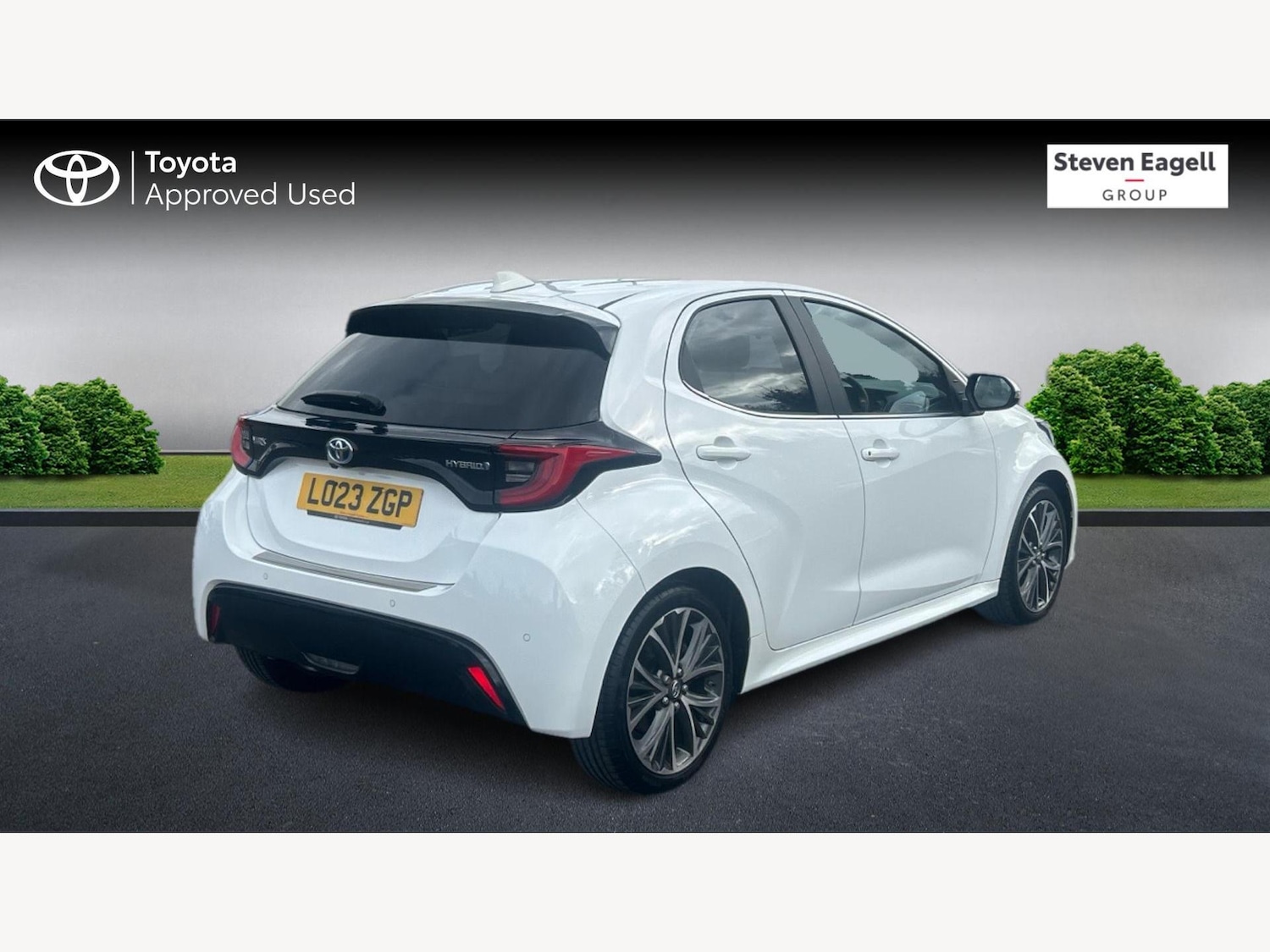 Used Toyota Yaris 2023 for sale - 76976901: Photo 2