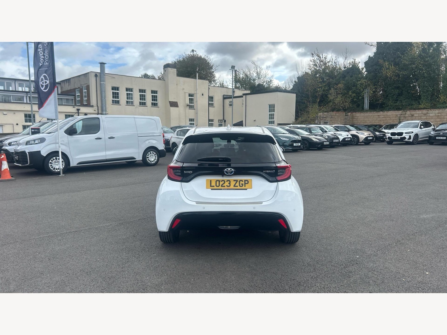 Used Toyota Yaris 2023 for sale - 76976901: Photo 21