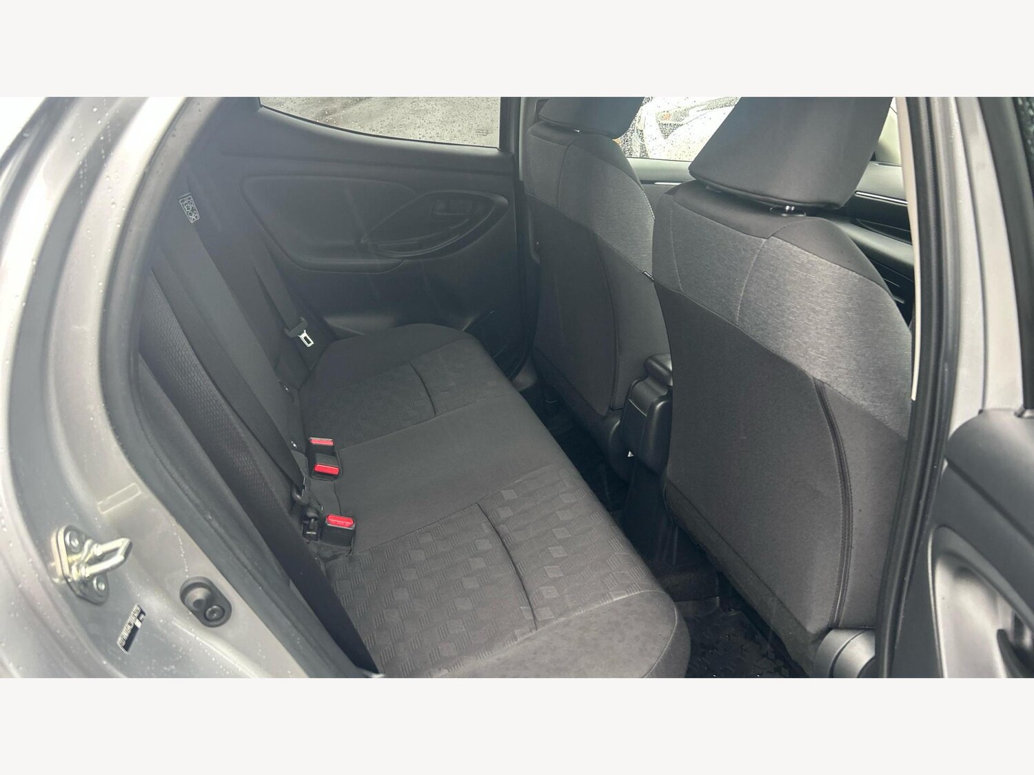 Used Toyota Yaris for sale - 77306217: Photo 14