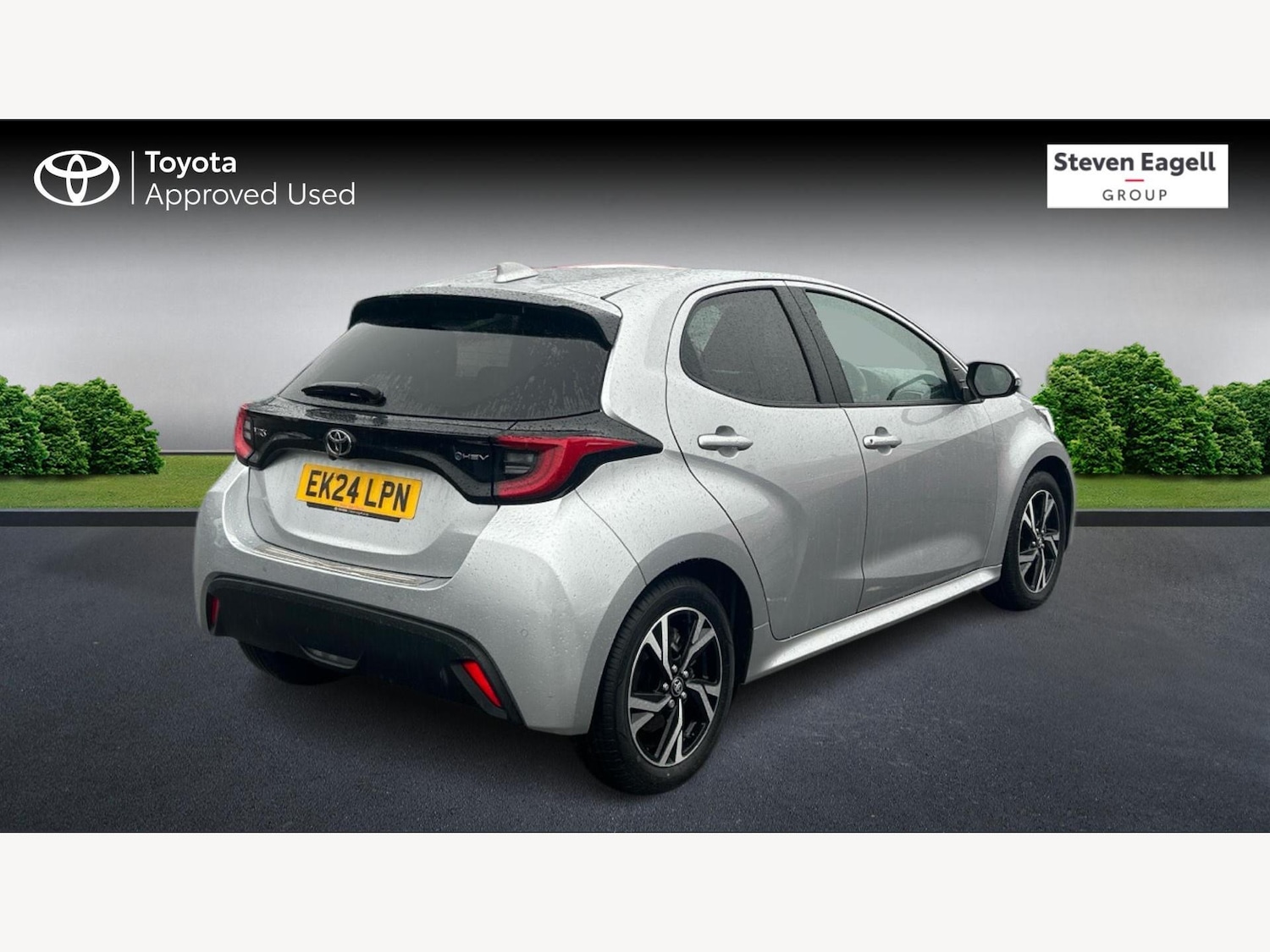 Used Toyota Yaris for sale - 77306217: Photo 2