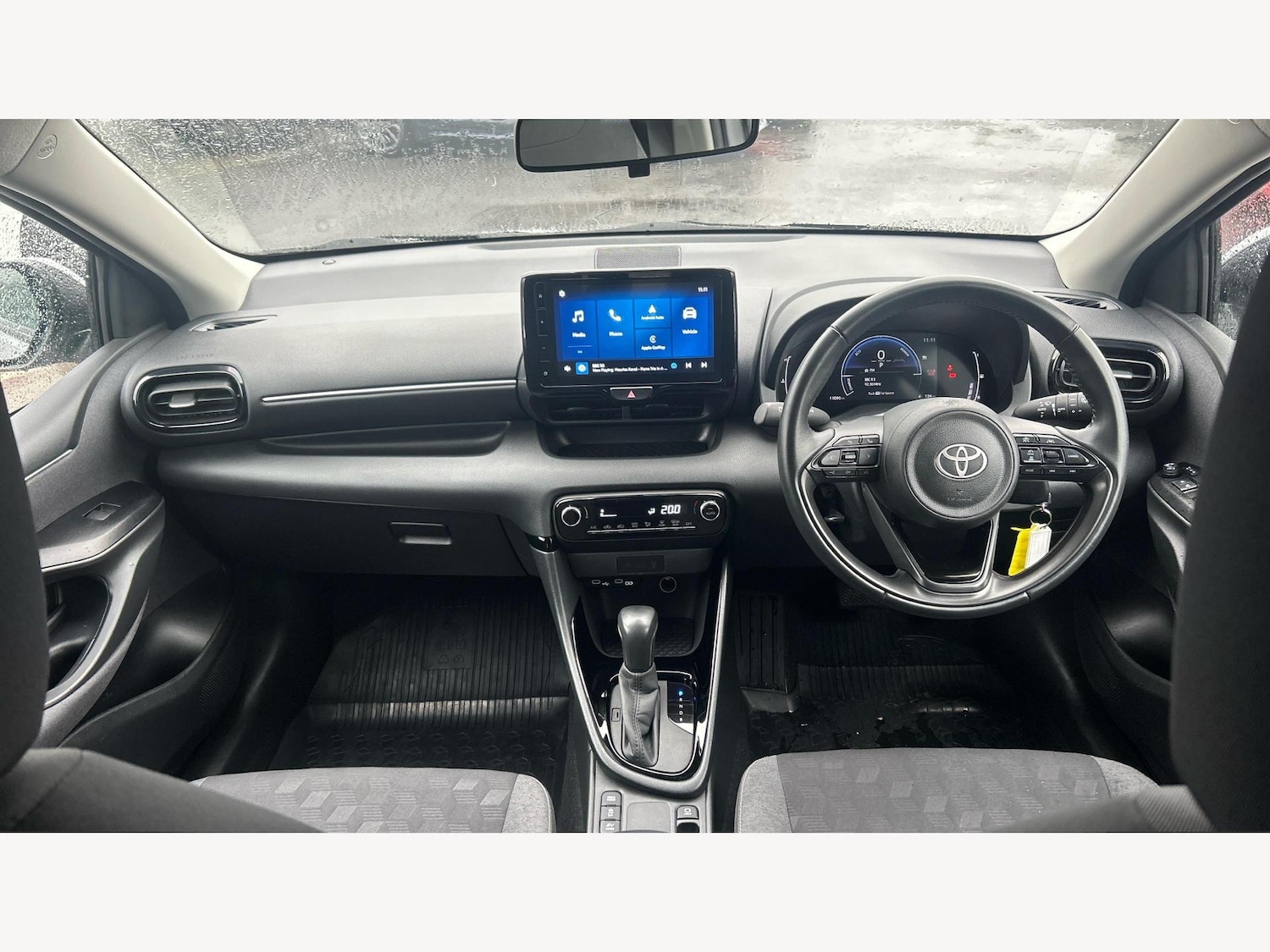 Used Toyota Yaris for sale - 77306217: Photo 7