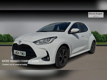 Used Toyota Yaris 2024 for sale - 75789842: Photo
