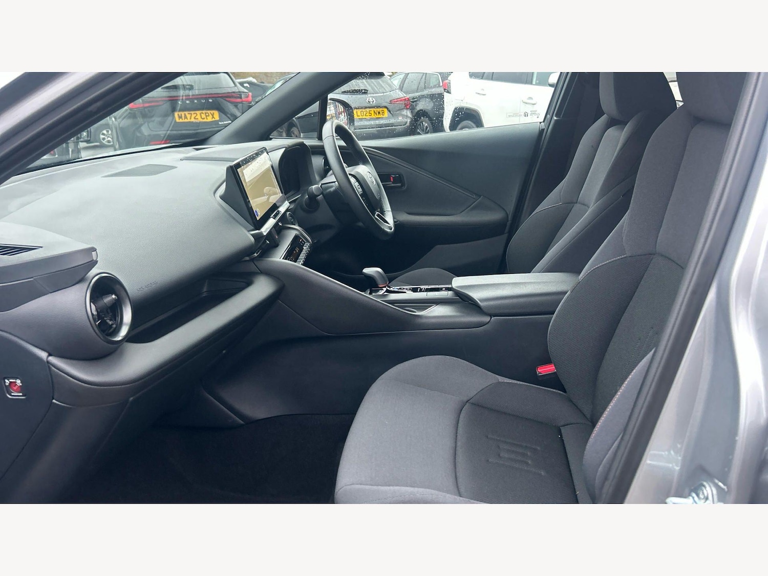Used Toyota C-HR 2025 for sale - 78171141: Photo 12