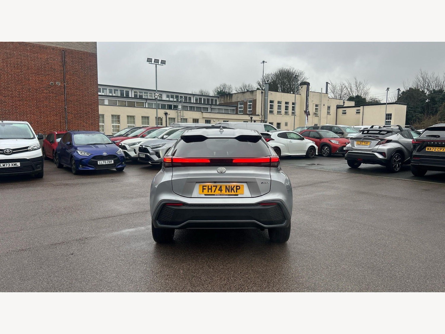 Used Toyota C-HR 2025 for sale - 78171141: Photo 21