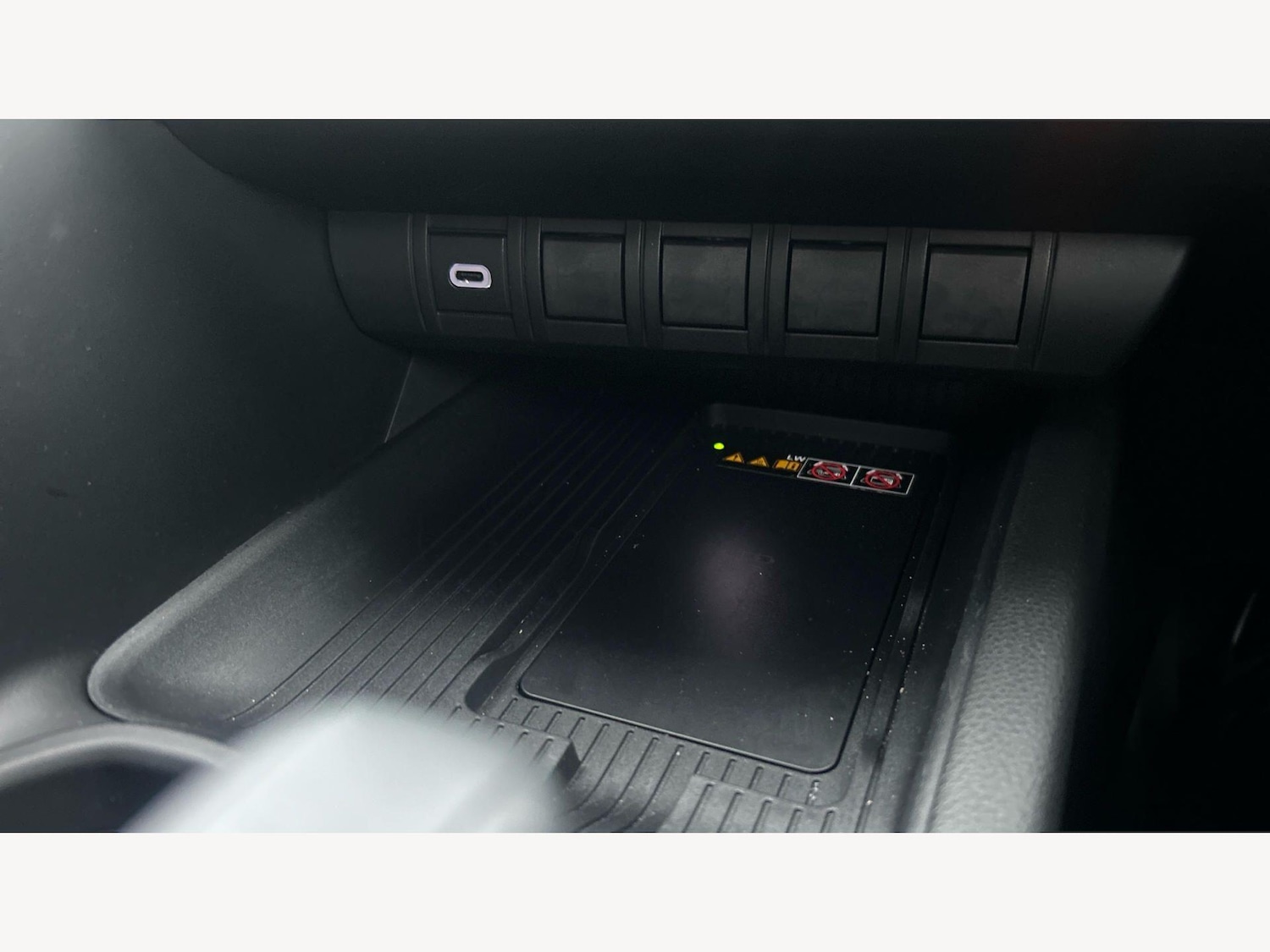 Used Toyota C-HR 2025 for sale - 78171141: Photo 23