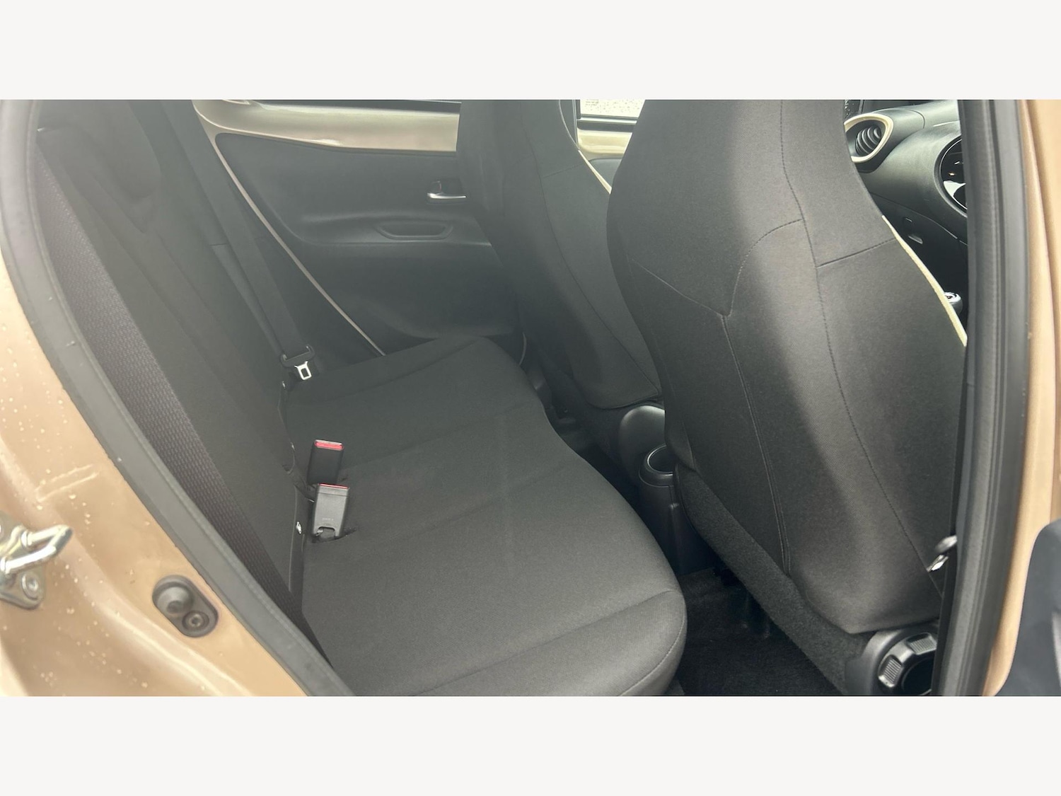 Used Toyota Aygo X 2023 for sale - 76360302: Photo 14