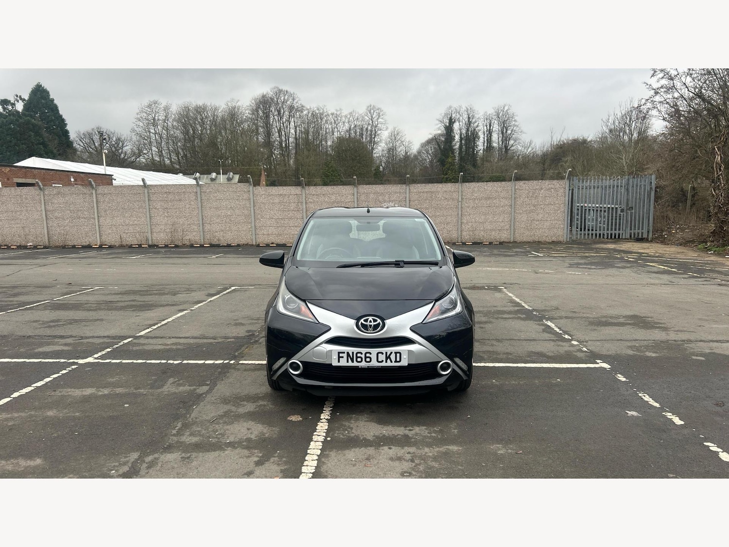 Used Toyota AYGO 2016 for sale - 77387778: Photo 17