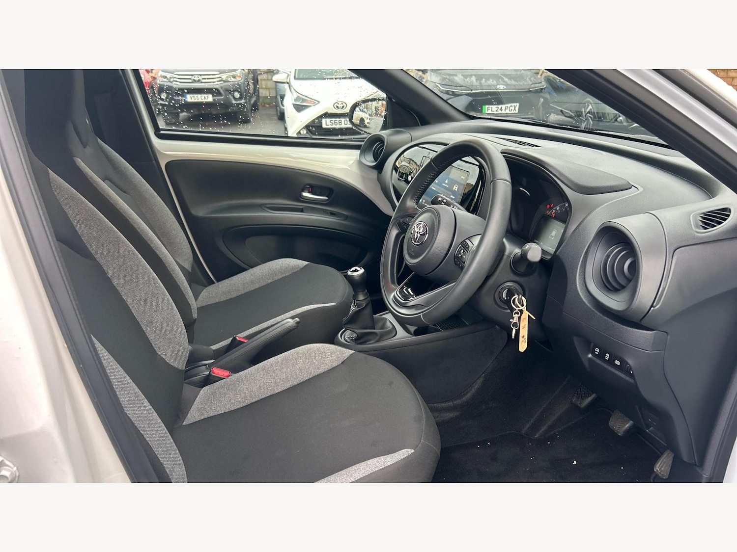 Used Toyota Aygo X for sale - 77060120: Photo 13