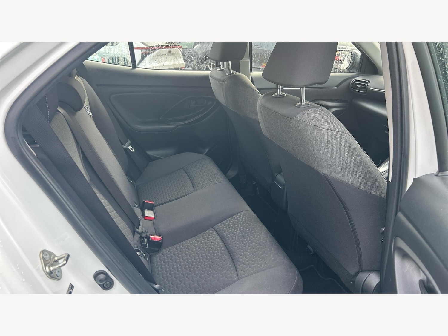 Used Toyota Yaris Cross 2023 for sale - 77484608: Photo 14