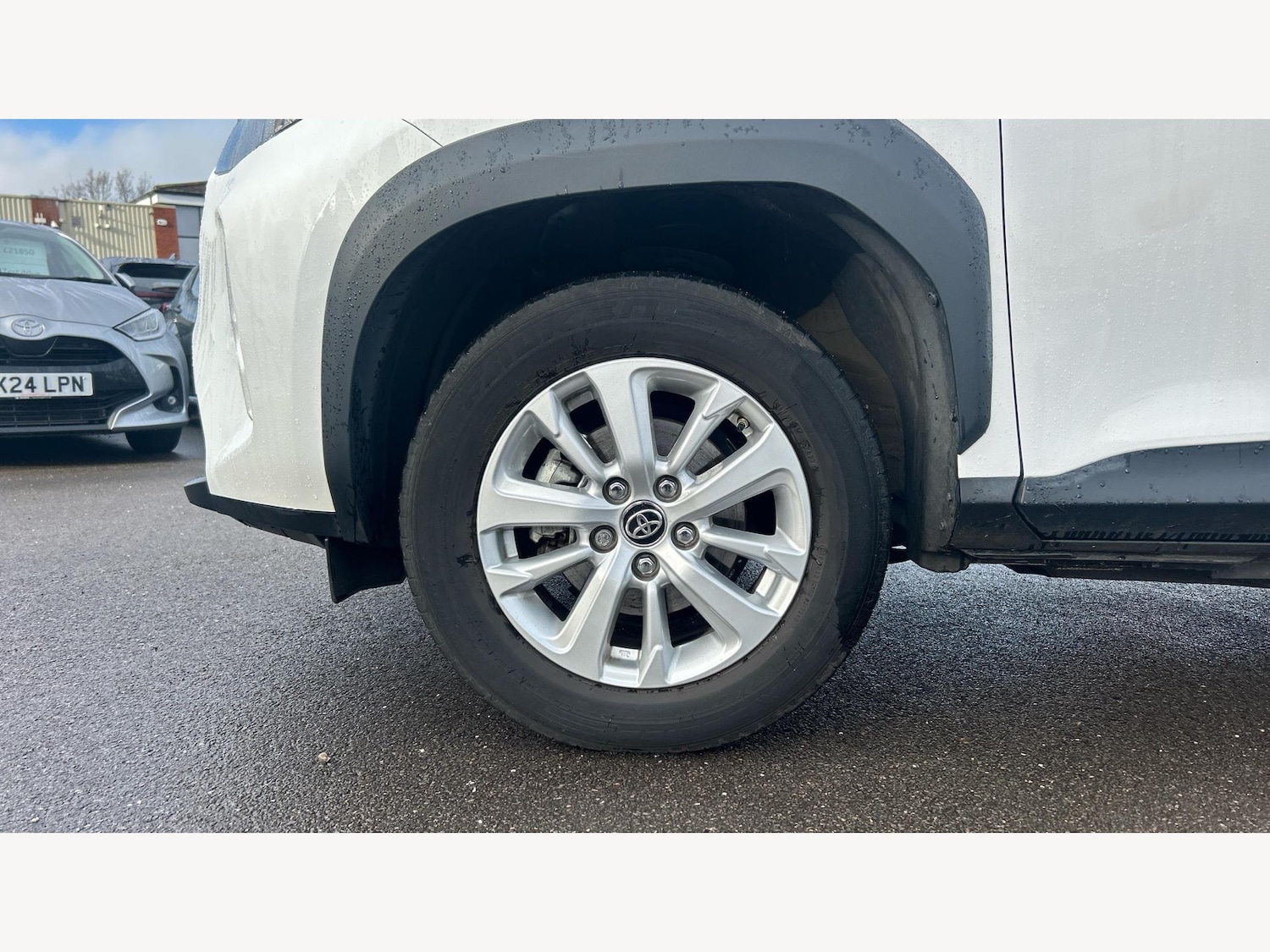 Used Toyota Yaris Cross 2023 for sale - 77484608: Photo 20