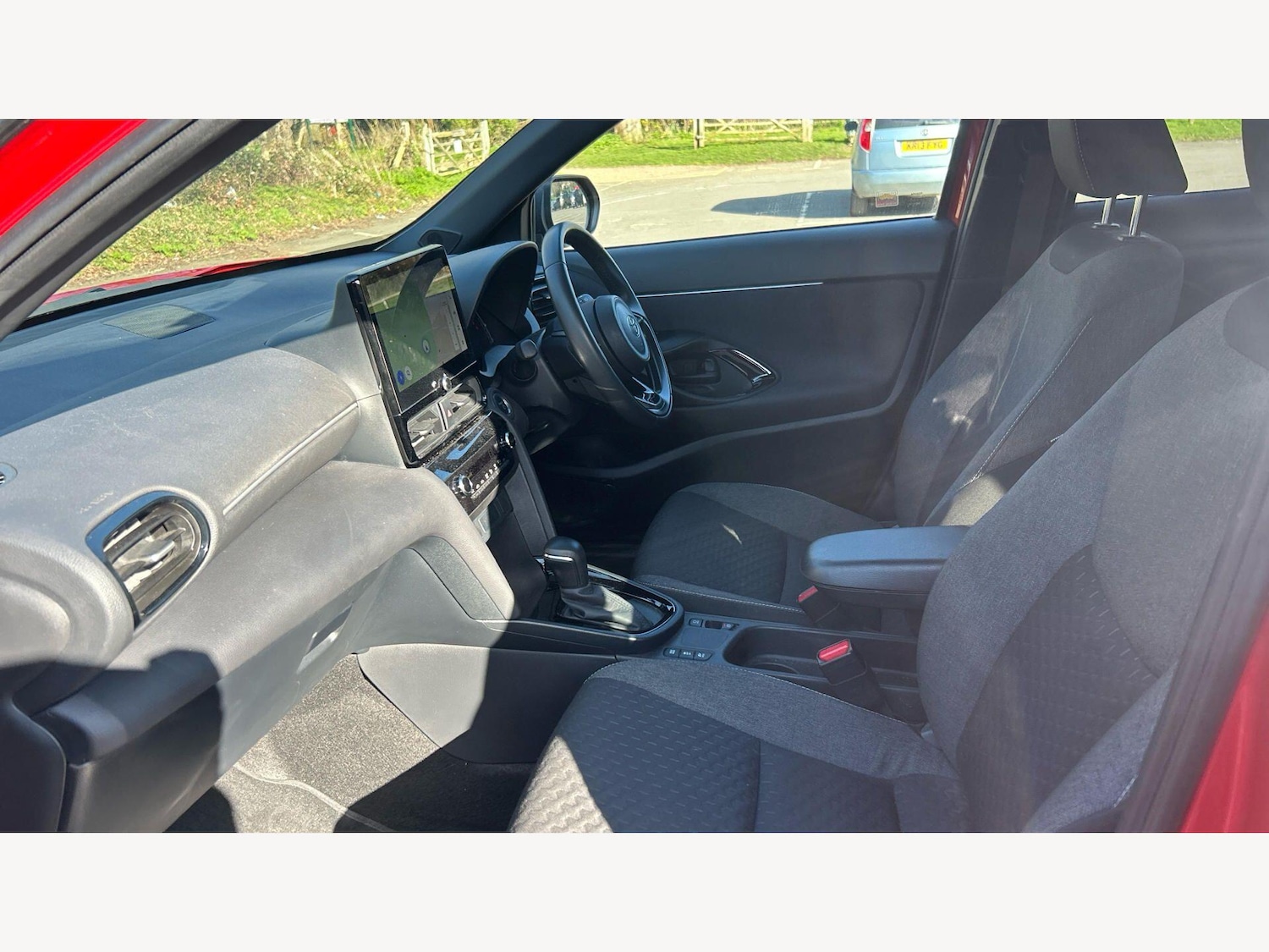 Used Toyota Yaris Cross 2024 for sale - 77939804: Photo 12