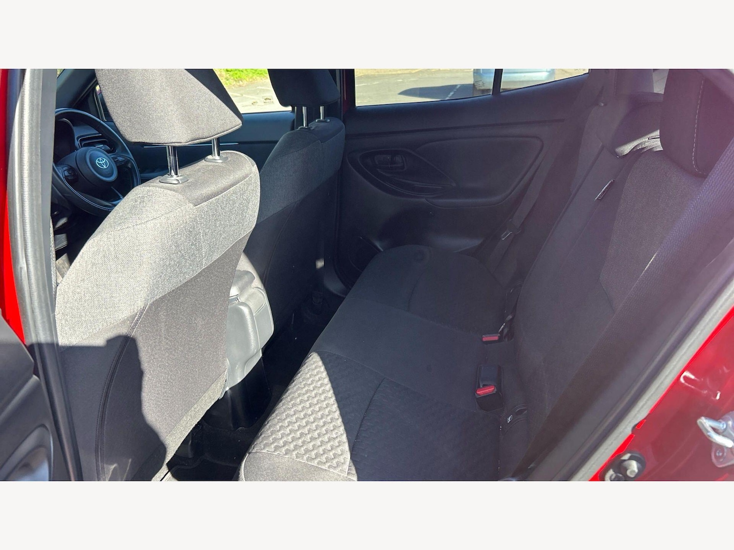 Used Toyota Yaris Cross 2024 for sale - 77939804: Photo 15