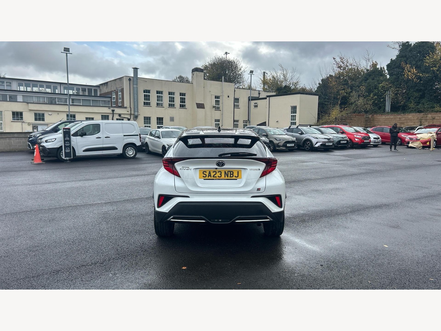 Used Toyota C-HR 2023 for sale - 76522463: Photo 21