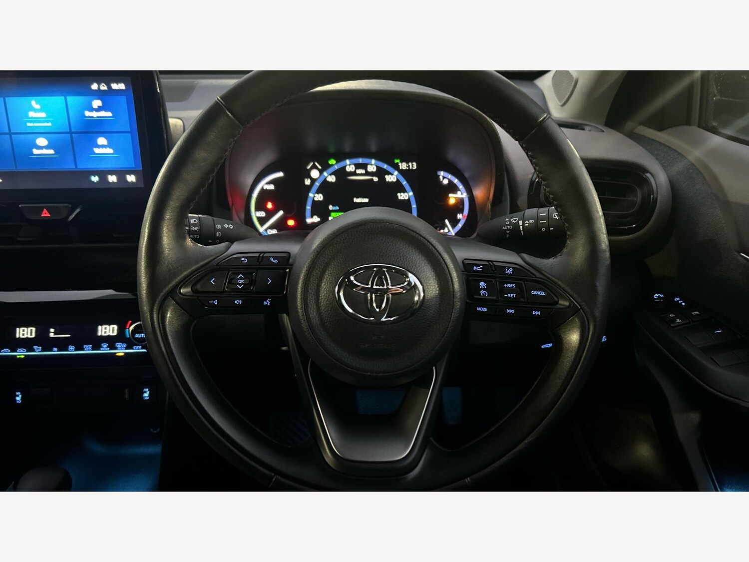 Used Toyota Yaris Cross 2022 for sale - 76251354: Photo 10