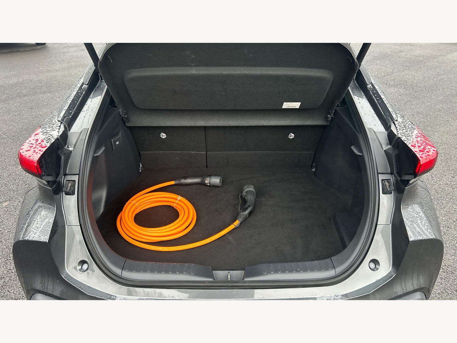 Used Toyota C-HR 2024 for sale - 76994696: Photo 23