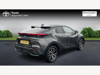 Used Toyota C-HR 2024 for sale - 76994696: Photo