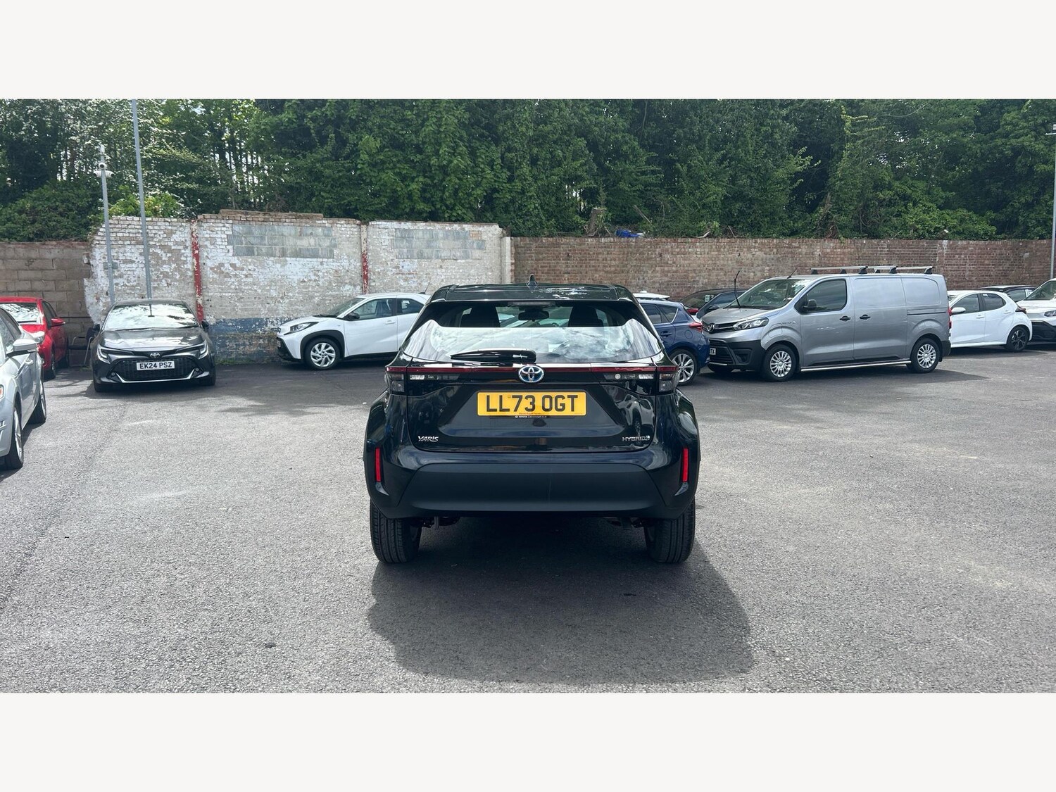 Vehicle 21