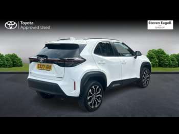 Used Toyota Yaris Cross 2023 for sale - 74875044: Photo