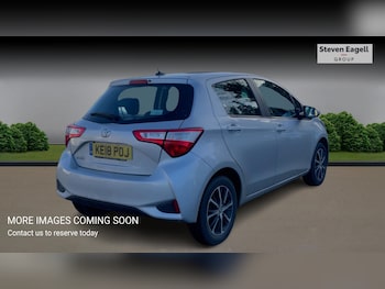 Used Toyota Yaris 2018 for sale - 77376541: Photo