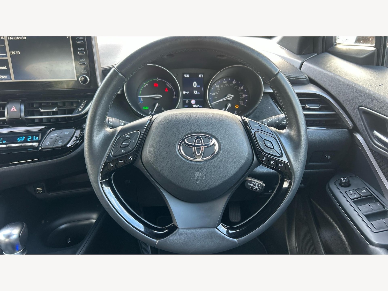 Used Toyota C-HR 2023 for sale - 76633688: Photo 10