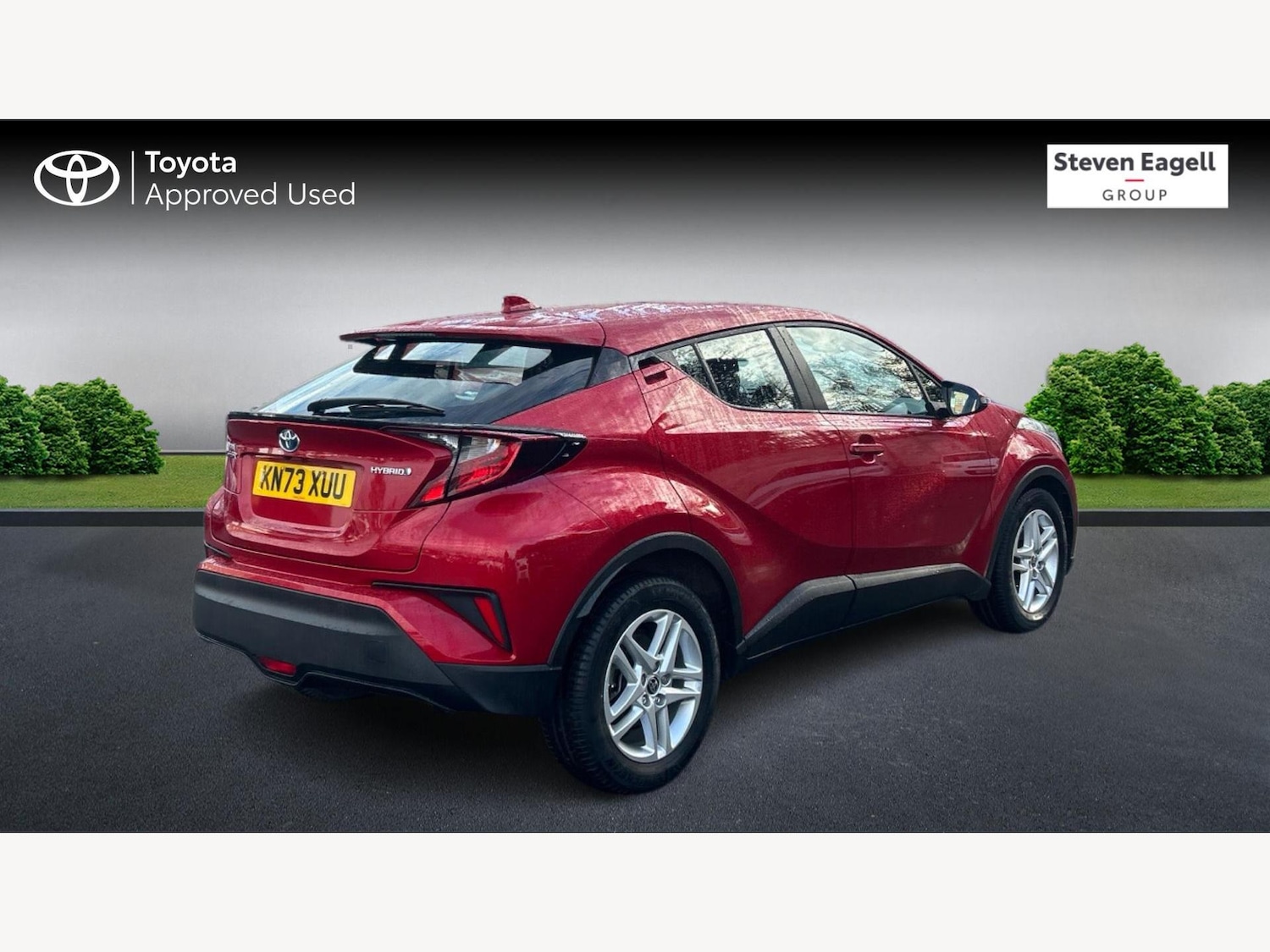 Used Toyota C-HR 2023 for sale - 76633688: Photo 2